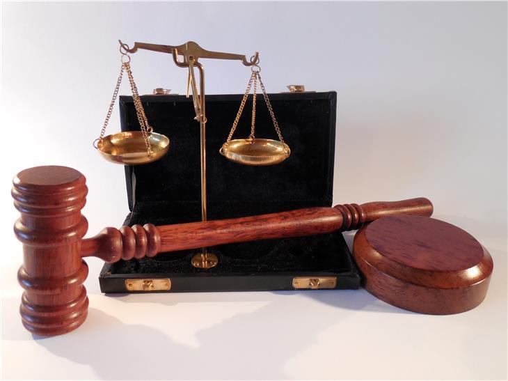 Die neue Sammlung der Rechtsdokumente zum Friedensgericht liegt nun vor. (Foto: Pixabay)