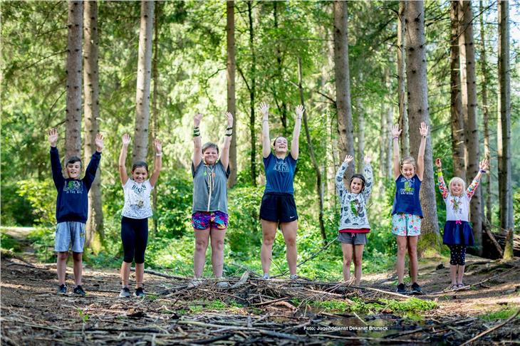 Zahreiche Angebote für Kinder und Jugendliche zur sinnvollen Gestaltung der Sommerferien finden sich auf der Landeswebseite zum Thema Ferien. (Foto: LPA/JD Dekanat Bruenck)