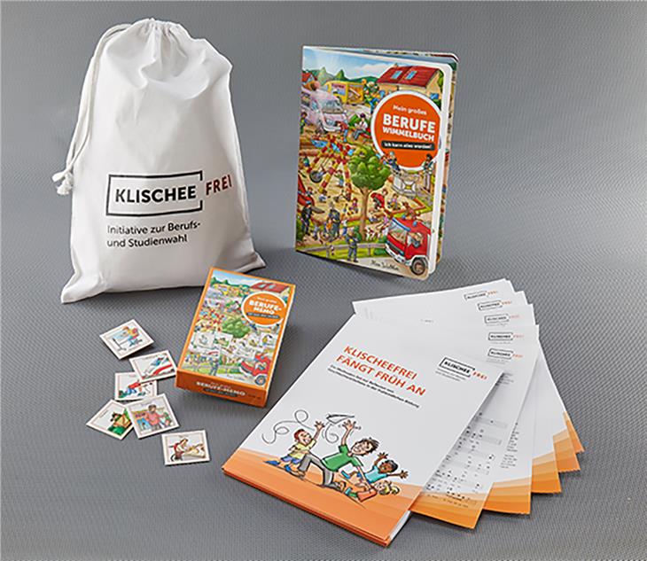 Als Partner hat das Land Südtirol nun auch Zugriff auf die "Klischeefrei"-Materialien wie das Kita-Methodenset mit Berufe-Wimmelbuch und Memo-Spiel.