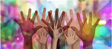 Approvata la nuova legge provinciale sul volontariato (Foto www.pixabay.com)