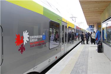 Con l'AltoAdige Pass si viaggia gratis sui treni locali nei tre territori dell'Euregio (Foto USP)