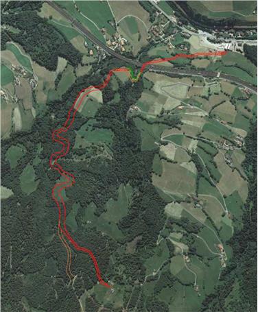 Nuova pista dicesa a valle Monte Cavallo. In marrone i tratti intressati dalla variante progettuale - Foto: USP/APPA