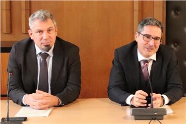 Il segretario generale della Regione, Alexander Steiner, con il presidente Arno Kompatscher Foto Usp