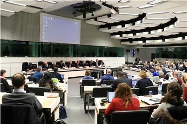 Il convegno sulle politiche alimentari sostenibili al quale ha partecipato il presidente Kompatscher a Bruxelles (Foto USP/mb)