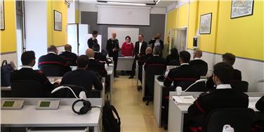Corso intensivo di tedesco per quindici carabinieri "principianti assoluti". Foto Usp