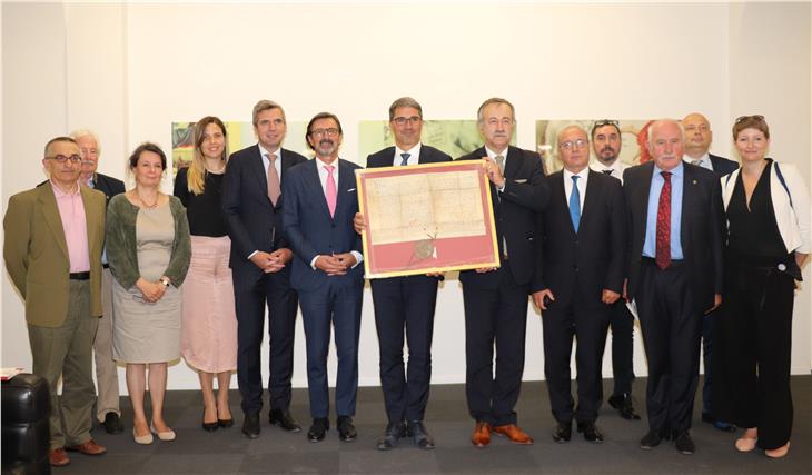 Delegazione ungherese con presidente Kompatscher Foto: USP/ck