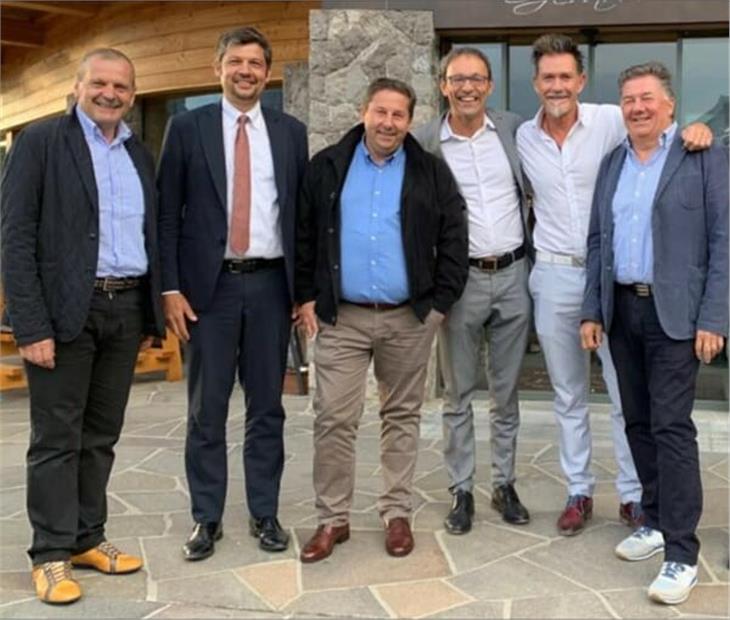 Da sinistra Demetz, Alfreider, Grones, Failoni, Parmesani e Rottonara (FOTO: USP/Ingo Dejaco)