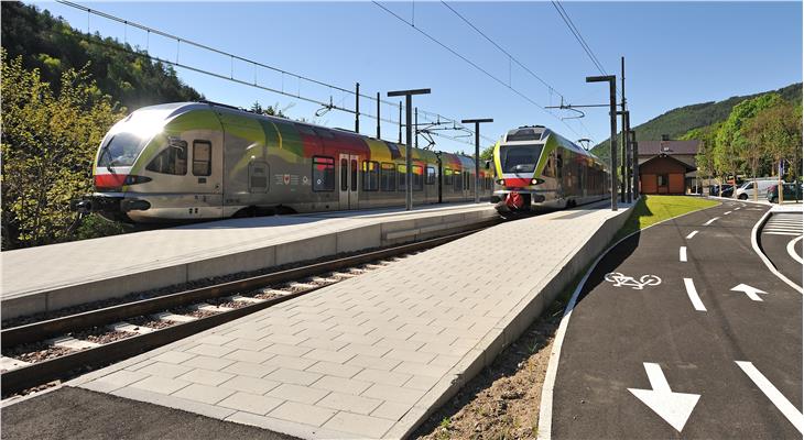 Treni aggiuntivi in agosto lungo la linea ferroviaria della Val Pusteria (Foto USP/STA)