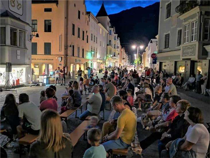 Grande successo per il cinema in piazza a Bressanone (Foto USP)