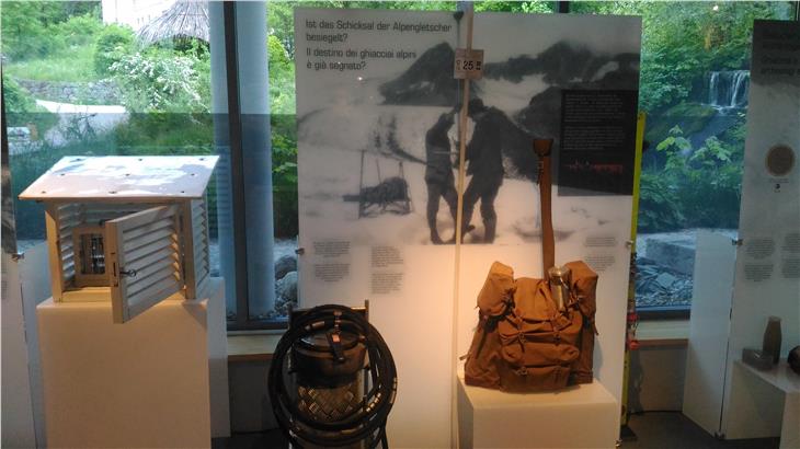 Cosa succederà ai ghiacciai dell'arco alpino? Questa la domanda al centro della mostra itinerante (Foto USP/Agenzia protezione civile)