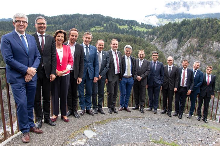 Incontro tra la Giunta provinciale e il governo dei Grigioni (Foto USP/Graubünden)