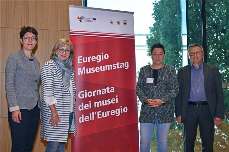 Da sinistra: Monika Sommer, Beate Palfrader, Angelika Fleckinger e Claudio Martinelli (Foto Land Tirol/Graus)