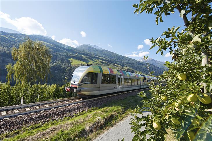 Da lunedì 14 ottobre riapre completamente al traffico la linea ferroviaria della Val Venosta (Foto: STA/Riller)