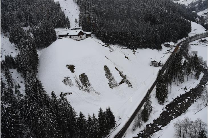 Fenomeni di neve slittante in Val di Fleres (Foto: ASP/Agenzia per la protezione civile/Luca Messina)