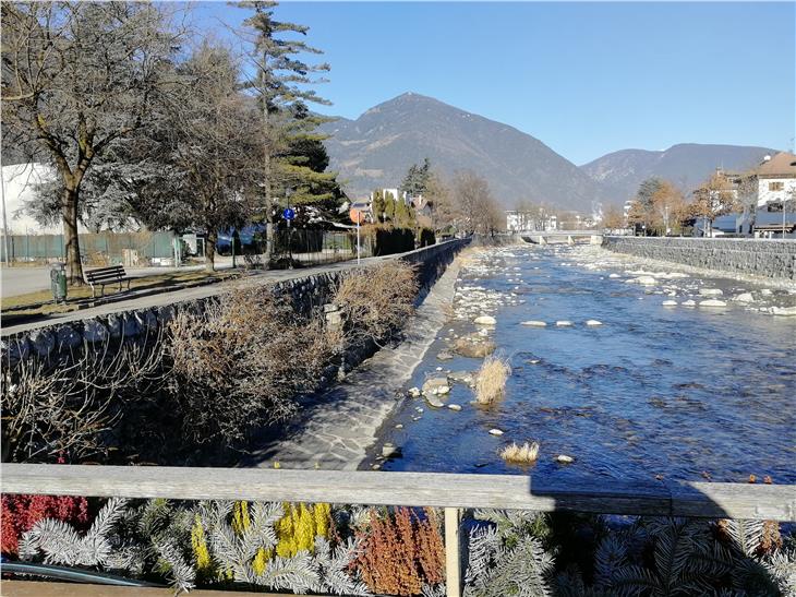 Riprendono la settimana prossima i lavori per la messa in sicurezza di un tratto del Fiume Isarco a Bressanone (Foto: ASP)