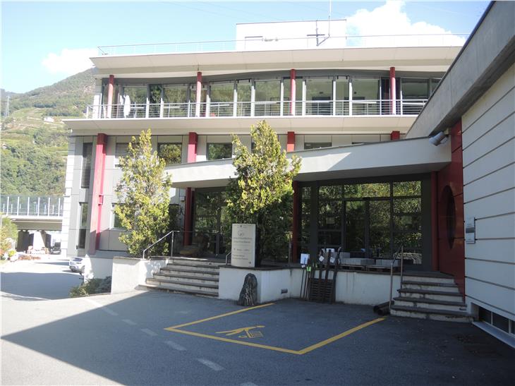 La sede dell'Ufficio geologia e prove materiali di Cardano (Foto: ASP)