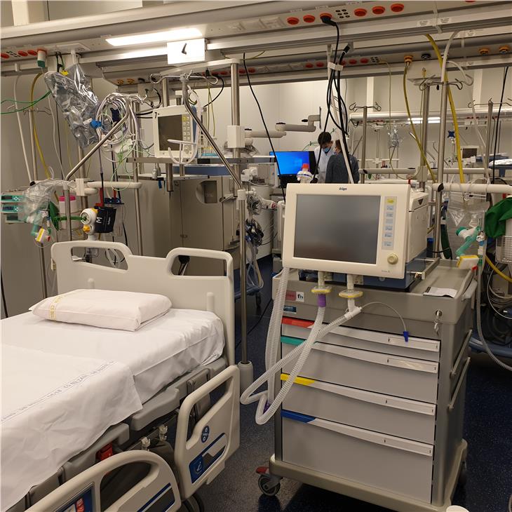 Aperto il nuovo tratto per pazienti Covid-19 presso l'ospedale di Bolzano. Foto: ASP/Azienda sanitaria