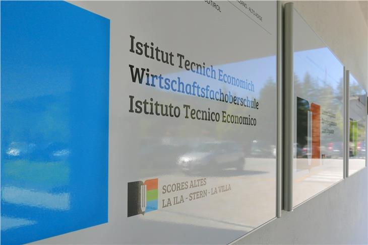 Via libera della Giunta al piano per le scuole superiori ladine.