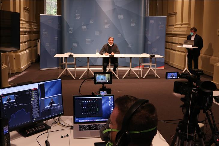 La conferenza stampa virtuale di oggi ha riguardato fra l'altro l'app Immuni. (Foto: ASP/Fabio Brucculeri)