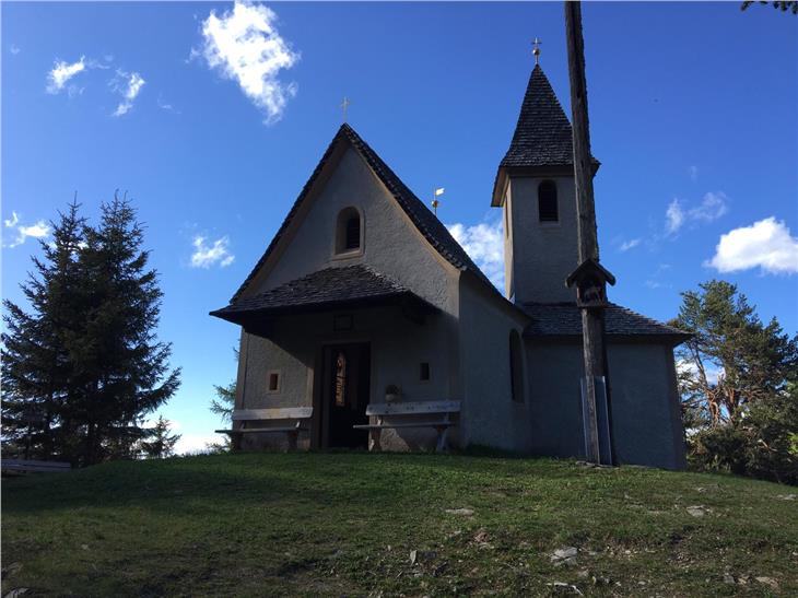 La chiesetta di Mariahilf, nei pressi del colle Freienbühel (1.772 m) in località Eores nei pressi di Bressanone il 24 maggio 2020 (Foto: ASP/P.Benedict)