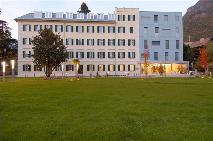 La Giunta ha deliberato che in autunno saranno a disposizione, per la prima volta, presso l’”Elisabethinum” di Bolzano 49 posti per studenti universitari (Foto:ASP)