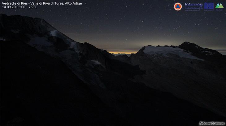 Monitoraggio dei ghiacciai. Nell'immagine la Vedretta occidentale di Ries in Valle di Riva di Tures (Foto: Webcam/GLISTT)
