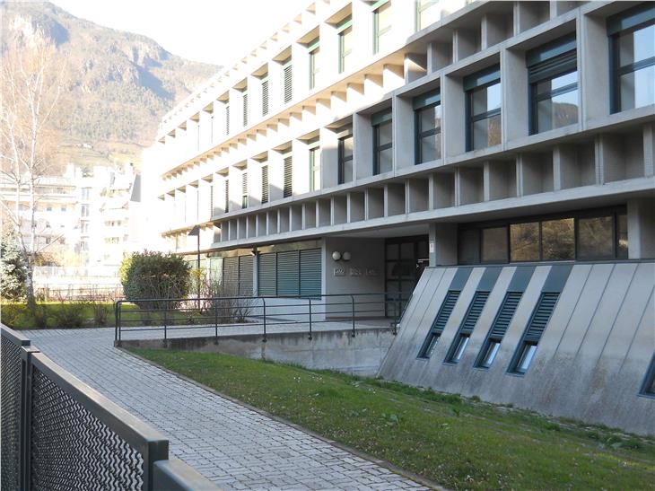 La scuola media "Ada Negri" di Bolzano (Foto: Comune Bolzano)