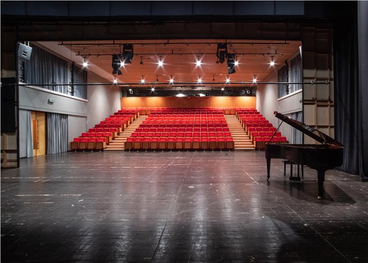 Il Teatro Comunale di Bolzano trasloca online. (Foto: Teatro Comunale/Federico Pedrotti)