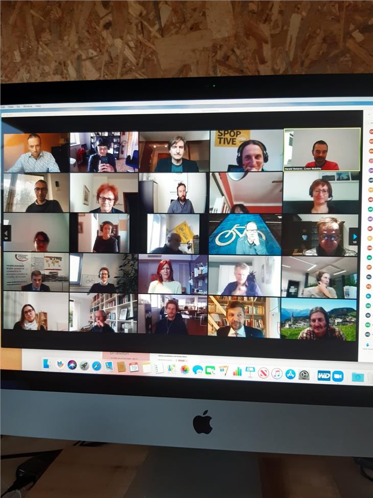 Primi incontri in video-conferenza per gli esperti che lavorano al piano di mobilità ciclisitca per l'Alto Adige (Foto: ASP)