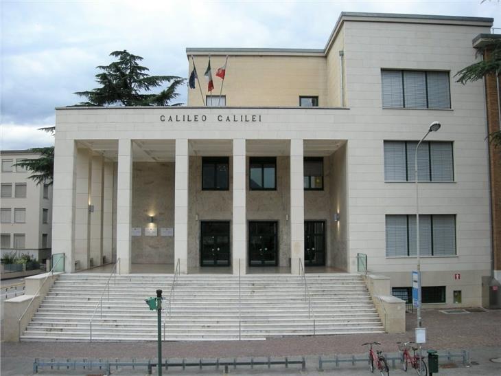 L'Istituto Galileo Galilei di Bolzano, personale sottoposto a screening (Foto ASP)