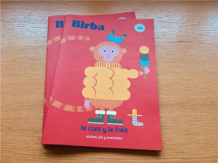 Il nuovo numero della rivista scolastica ladina "Birba" incentrato sul tema del caldo e del freddo. La pubblicazione può essere consultata anche online. (Foto: Area pedagogica Scuole ladine)