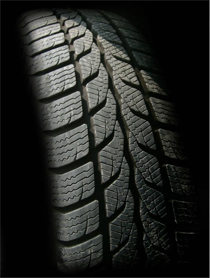 L'obbligo di pneumatici invernali o di catene dura fino al 15 aprile e gli pneumatici possono essere cambiati fino al 15 maggio. (Foto: ASP)
