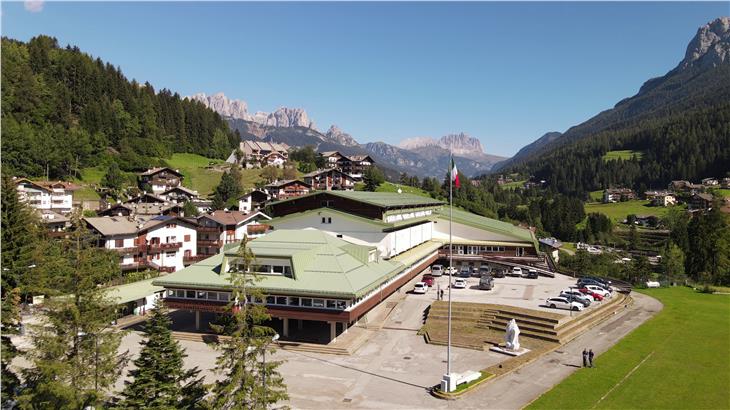 Il Centro di Addestramento Alpino di Moena, in Val di Fassa, ospita quest'anno l'EuregioSportCamp (Foto: ASP/Euregio)