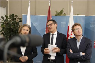 Nasce la rete delle start-up dell'Euregio: Zoller-Frischauf, Kompatscher e Olivi (Foto USP/mb)