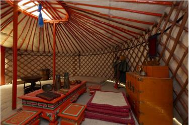 Una delle dimore in mostra al museo (Foto Tappeiner)