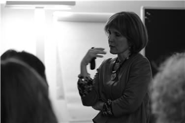 Serata informativa della serie Family Plus con l'assessora Deeg a Bressanone./Foto USP