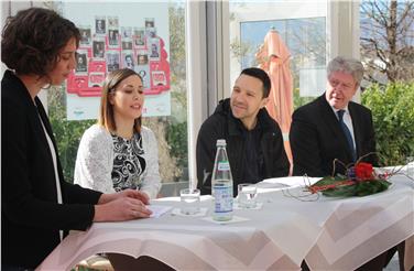 Presentata dall'assessore Christian Tommasini e dal sindaco di Bolzano, Renzo Caramaschi, la 47a edizione del Festival studentesco