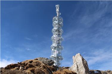 Gli impianti di trasmissione della RAS garantiscono la diffusione dei programmi televisivi, radiofonici e dei segnali mobile (Foto USP)