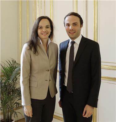 Assessore Achammer incontra ministra Hammerschmid a Vienna: temi di confronto il possibile accordo bilaterale per scambio insegnanti e collaborazione per la formazione (Foto: BKA/Regina Aigner)
