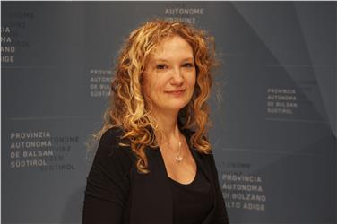 La nuova segretaria particolare del presidente Kompatscher, Elisa Gentile (Foto USP/mb)