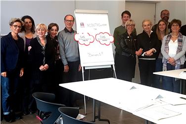 La presidente del Comitato provinciale altoatesino, Manuela Pierotti (3a da dx) e la collega trentina Antonella Chiusole (4a da dx)) con i membri del Comitato provinciale altoatesino