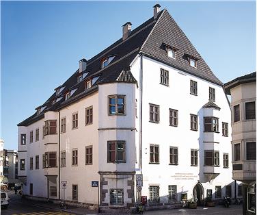 La sede del Museo di Scienze Naturali in via Bottai a Bolzano