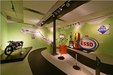 Una sala della mostra temporanea “Sui passi, pronti, via!”