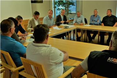 Parco dello Stelvio, l'incontro fra l'assessore Theiner e gli amministratori della Val Venosta (Foto: USP/F.Plörer)