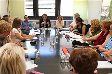 Gli assessori Christian Tommasini, Philipp Achammer, Florian Mussner e Waltraud Deeg hanno incontrato i sindacati Foto Usp/me