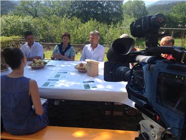 L'assessore Schuler,  la presidente Nagler, e il direttore Schmiedhofer. Foto: USP/GNews