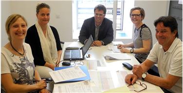 La commissione che esamina i progetti: Giulia Ligazzolo, Tanja Rebecchi, Horand Maier, Petra Kranebitter e Josef Oberhofer Foto Usp