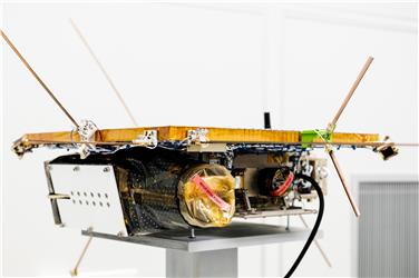 Il satellite realizzato da studenti e insegnanti dell'Istituto tecnologico Max Valier di Bolzano