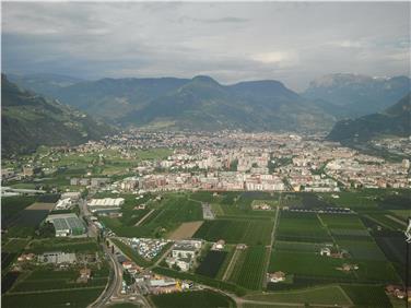 La città di Bolzano vista dall'alto (Foto USP)