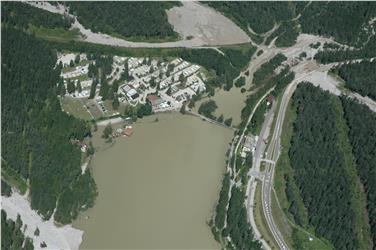 Il campeggio del lago di Dobbiaco è stato protetto a dovere dalle opere presenti sul territorio (Foto USP)